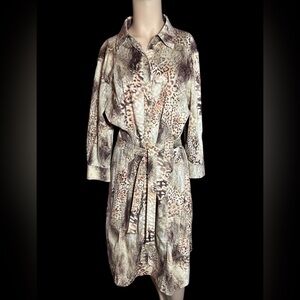 St. John Sport Leopard Print Belted‎ Shirt Dress (352)